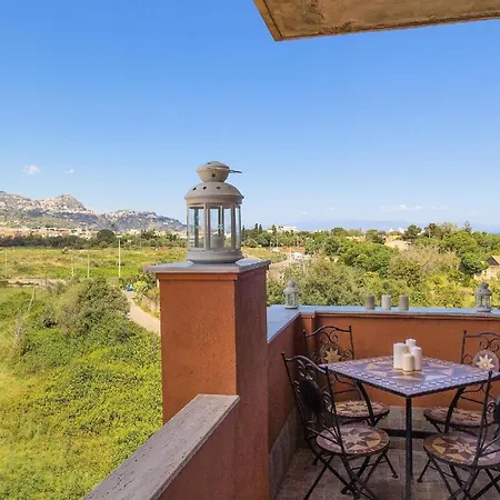 Apartment Ferienwohnung Fuer 2 Personen Ca 28 Qm In Naxos, Sizilien Ostkueste Von Sizilien *